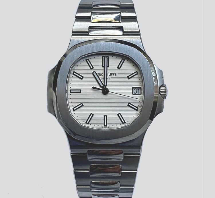 Patek Philippe Nautilus Ref 5711 1a-011