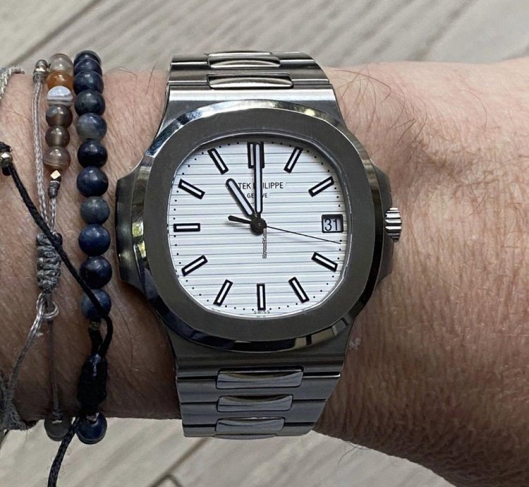 Patek Philippe Nautilus Ref 5711 1a-011