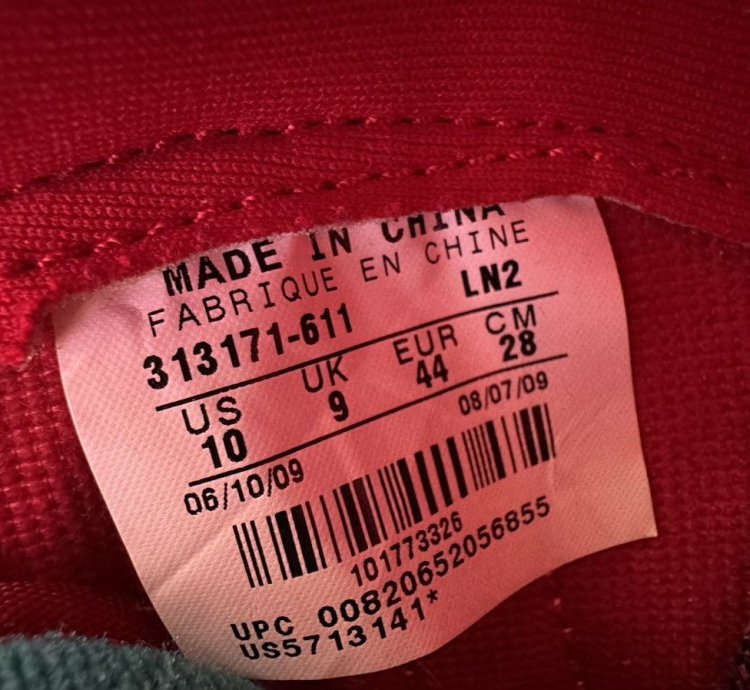 2009 Nike Sb Dunk High Bloody Gums