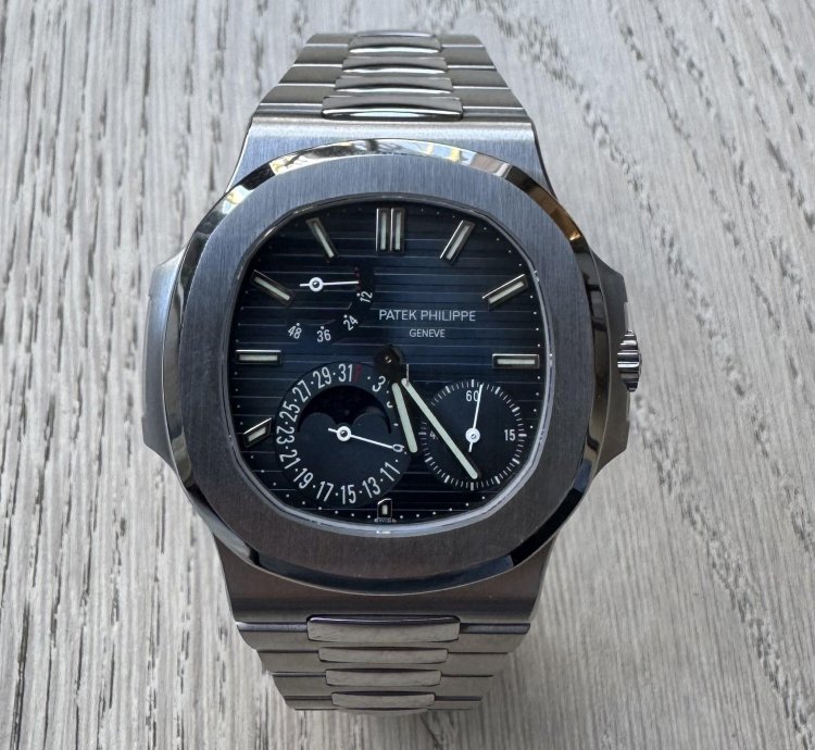 Patek Philippe Nautilus Ref 5712
