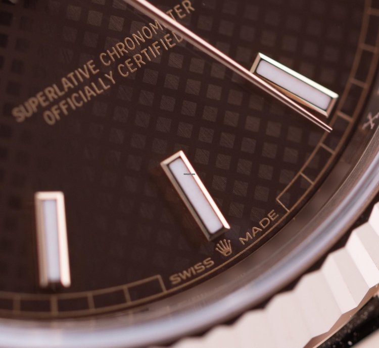 Rolex Day-date 40 Ref 228235 Chocolate Brown Motif Dial 18k Rose Gold 2019 Box And Papers