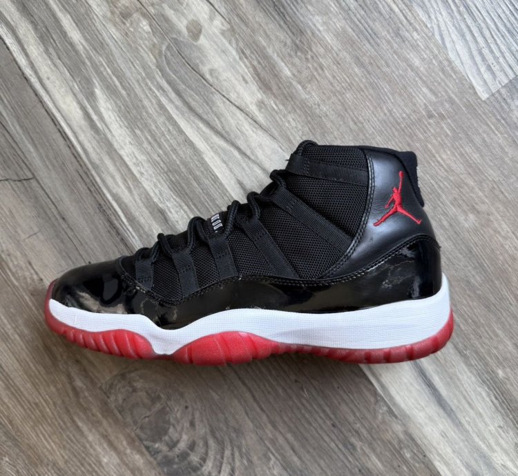 2012 Nike Air Jordan 11 Retro Bred