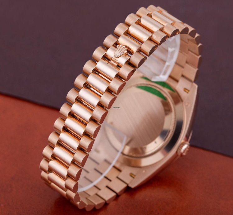 Rolex Day-date 40 Ref 228235 Chocolate Brown Motif Dial 18k Rose Gold 2019 Box And Papers