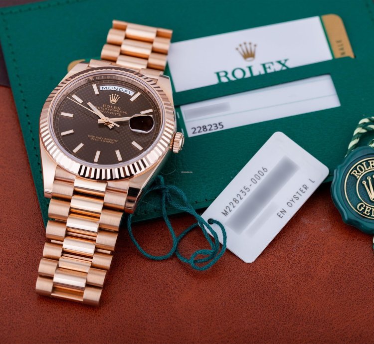 Rolex Day-date 40 Ref 228235 Chocolate Brown Motif Dial 18k Rose Gold 2019 Box And Papers