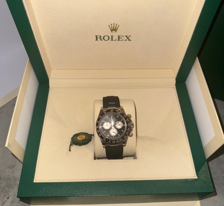 Rolex Daytona New Unworn With Box And Certificate Rolex Oysterflex Daytona 2025 Unworn