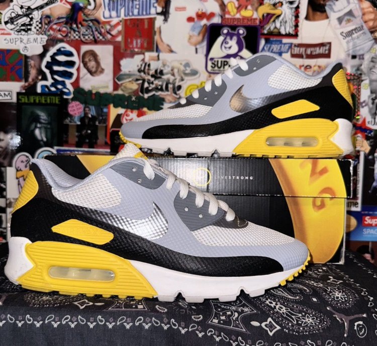 2012 Nike Air Max 90 Hyperfuse Livestrong Size 8 Rare Og 326