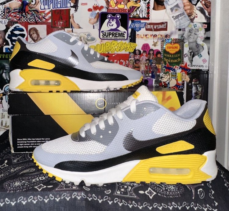 2012 Nike Air Max 90 Hyperfuse Livestrong Size 8 Rare Og 326