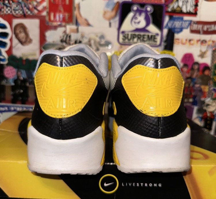 2012 Nike Air Max 90 Hyperfuse Livestrong Size 8 Rare Og 326