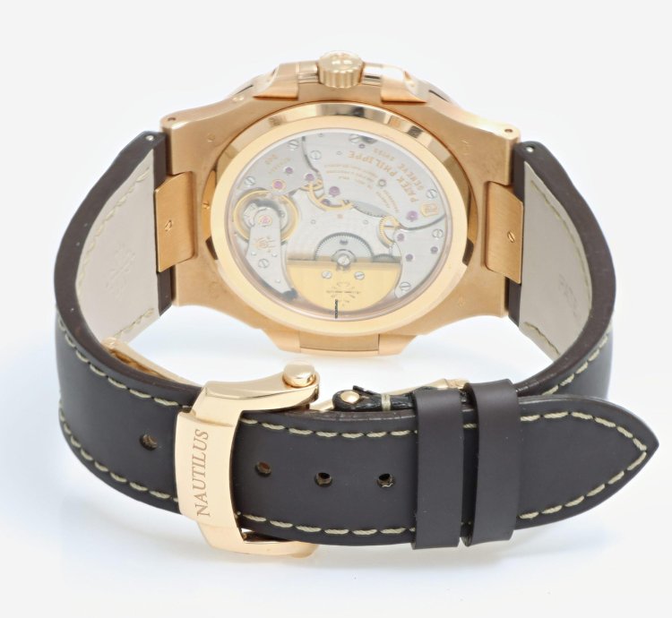 Patek Philippe Nautilus Ref 5712 1r-001 Rose Gold Brown Dial Full Set Year 2014 Excellent Conditions