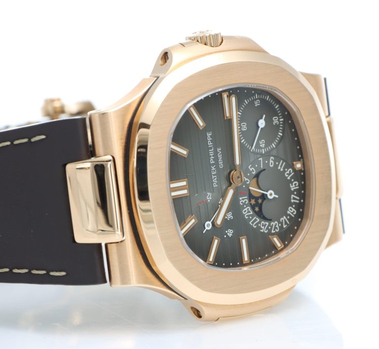 Patek Philippe Nautilus Ref 5712 1r-001 Rose Gold Brown Dial Full Set Year 2014 Excellent Conditions