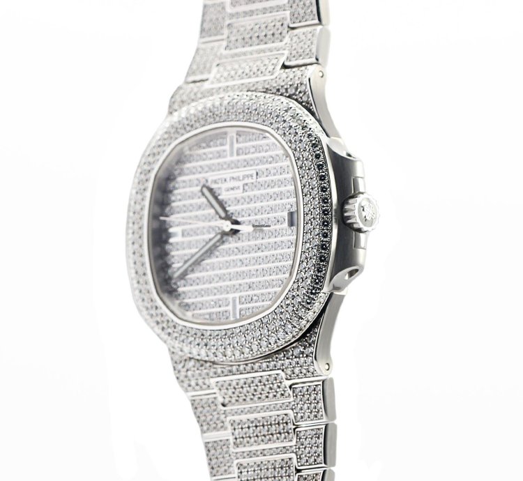 Patek Philippe Nautilus Ref 5719 1g-001