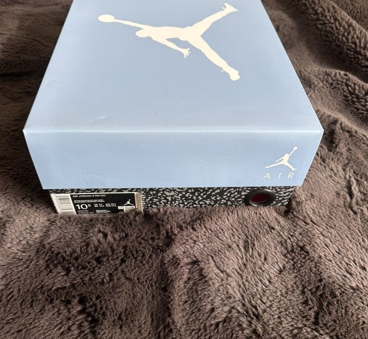 Jordan 3 Retro Unc