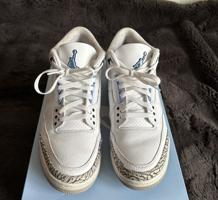 Jordan 3 Retro Unc