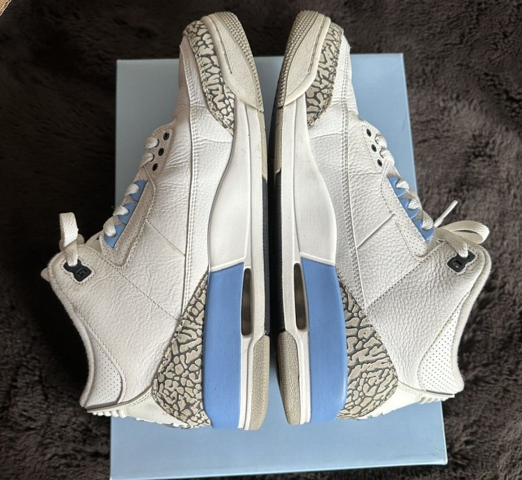 Jordan 3 Retro Unc