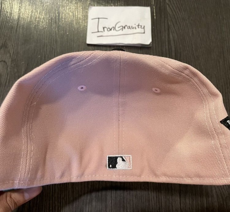 7 1 2 Myfitteds New York Yankee Nike Sb Dunk Pink Box Fitted