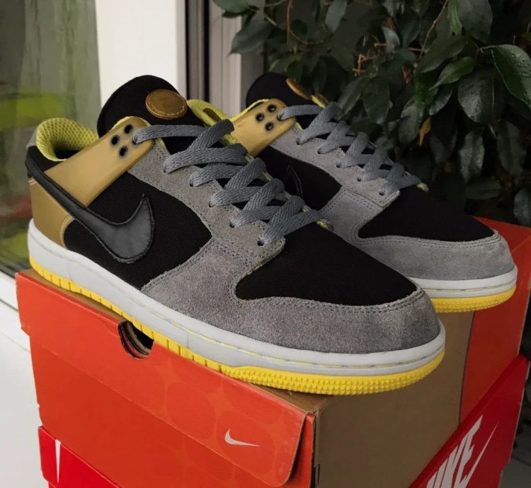 Air Zoom Dunkesto Black Sonic Yellow Travis Sb Dunk High