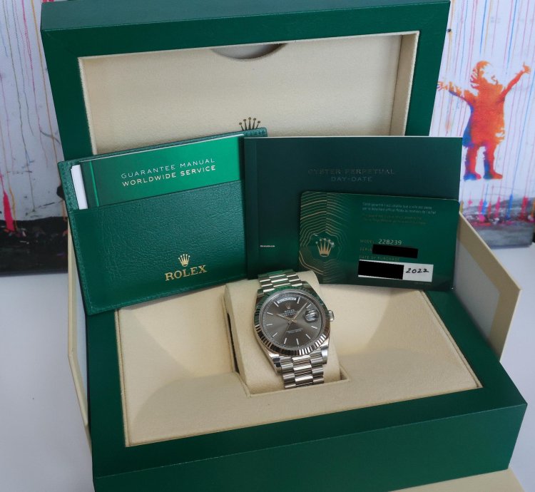 Rolex Day-date 40 Rhodium 228239 2022 Unworn 40mm 18k White Gold Full Set