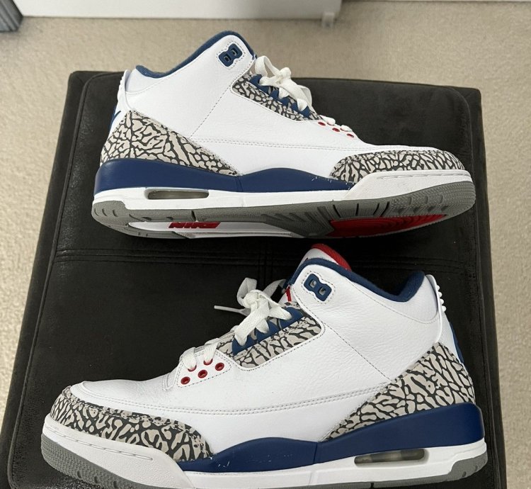 Jordan 3 True Blue