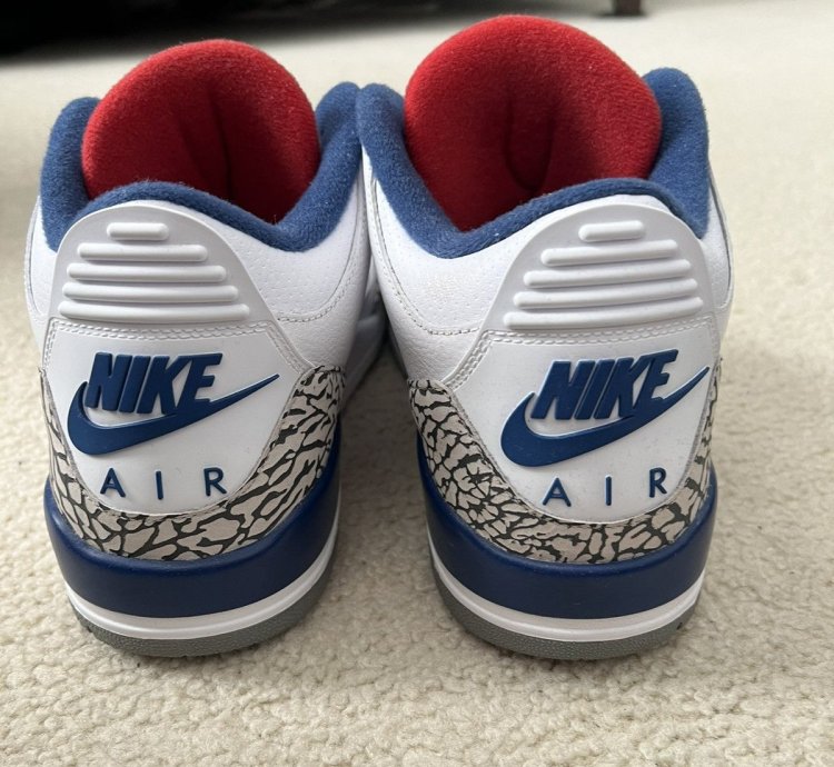 Jordan 3 True Blue