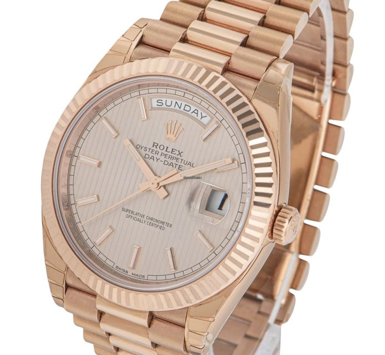 Rolex Day-date 40 Rose Gold 228235