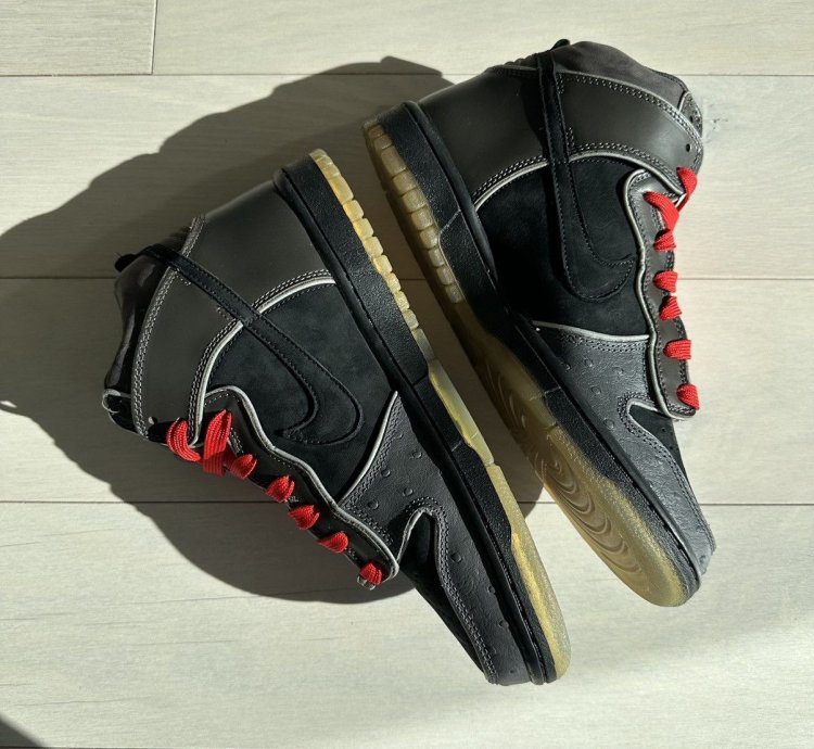 Brand New Nike Sb Dunk High Premium Mf Doom Supreme