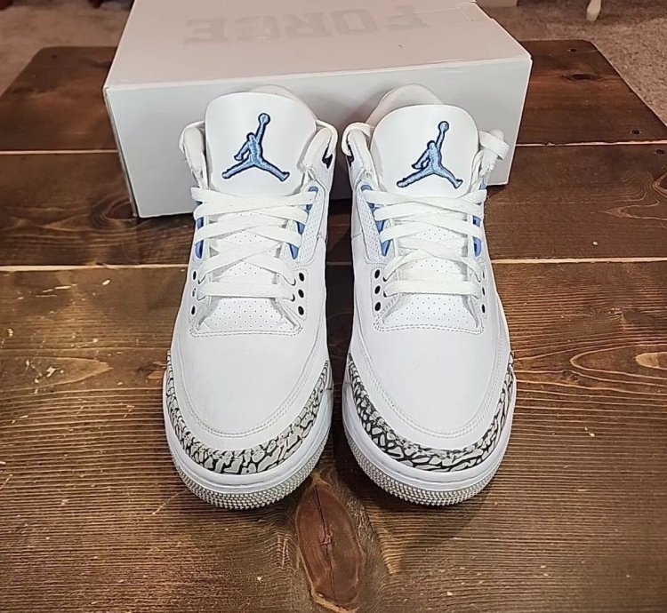 Jordan 3 Unc