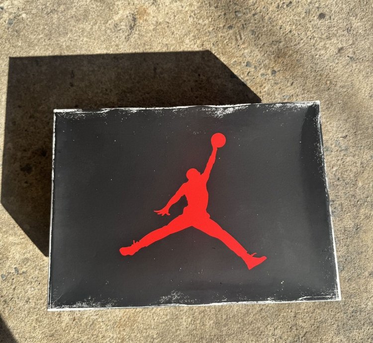 Jordan 3 White Cement Reimagined 2023 Size 9