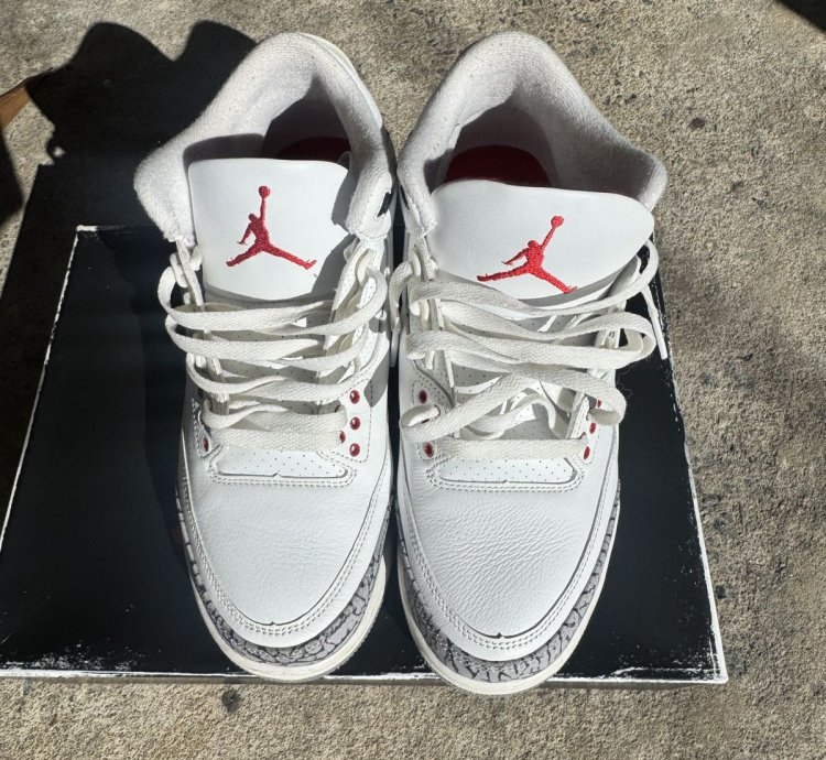 Jordan 3 White Cement Reimagined 2023 Size 9