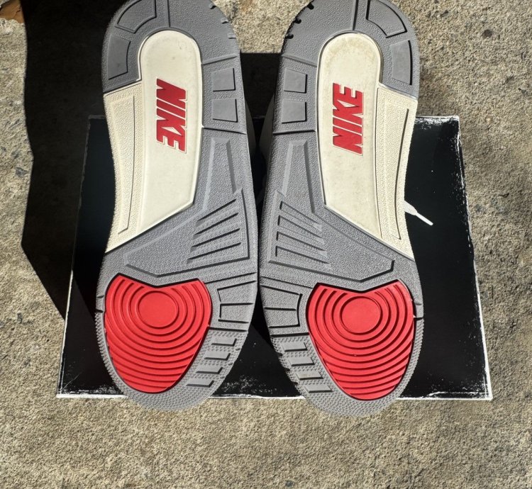Jordan 3 White Cement Reimagined 2023 Size 9
