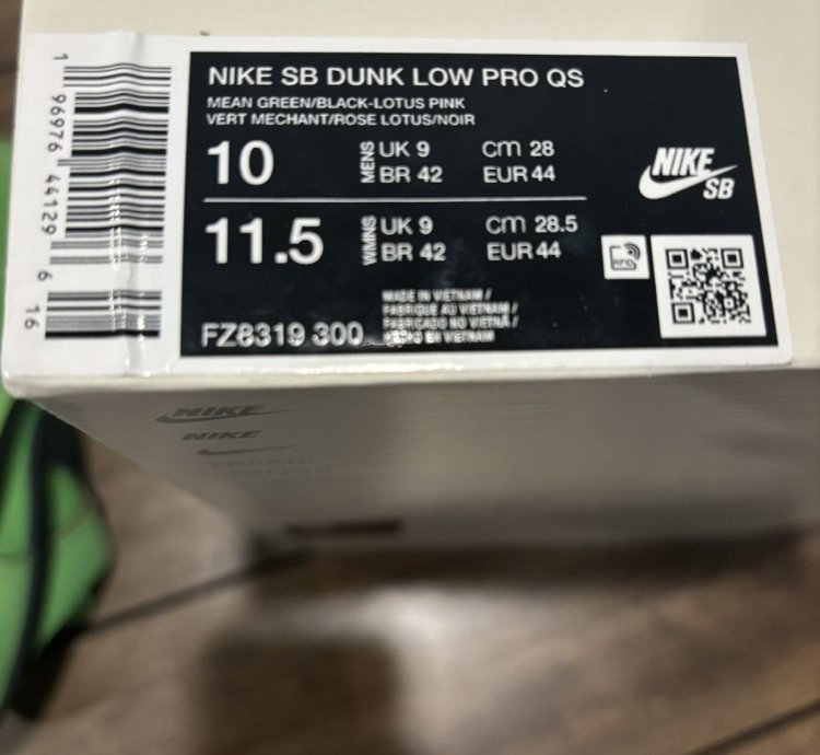Buttercup Power Puff Girl Nike Sb Dunk