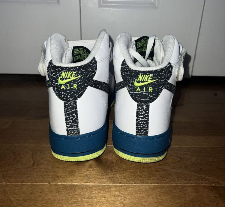 2013 Nike Air Force 1 Mid Black White Green Abyss Volt