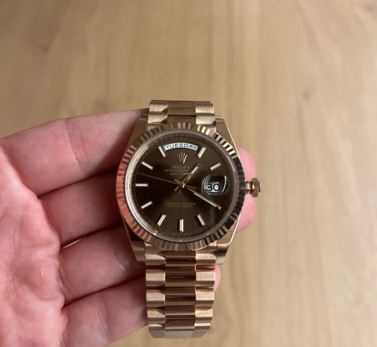 Rolex Day-date 40 Rose Gold Cadran Chocolat Full Set Neuve