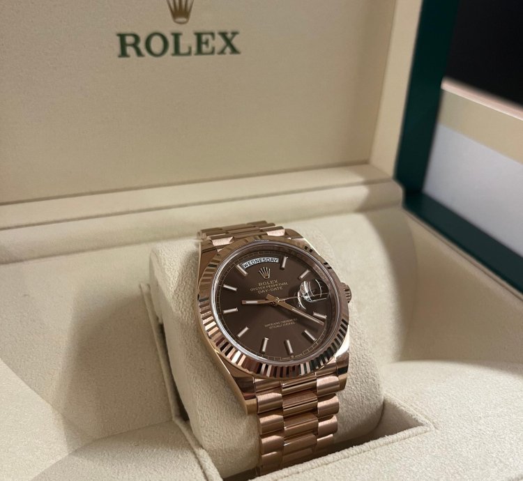 Rolex Day-date 40 Rose Gold Cadran Chocolat Full Set Neuve