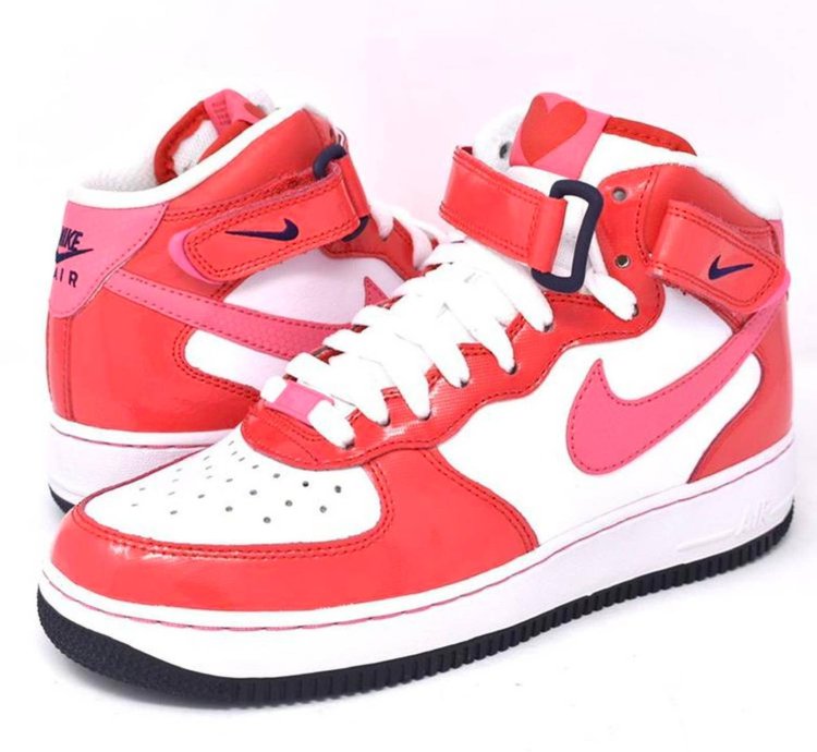 2013 Nike Air Force 1 Mid Valentines Day