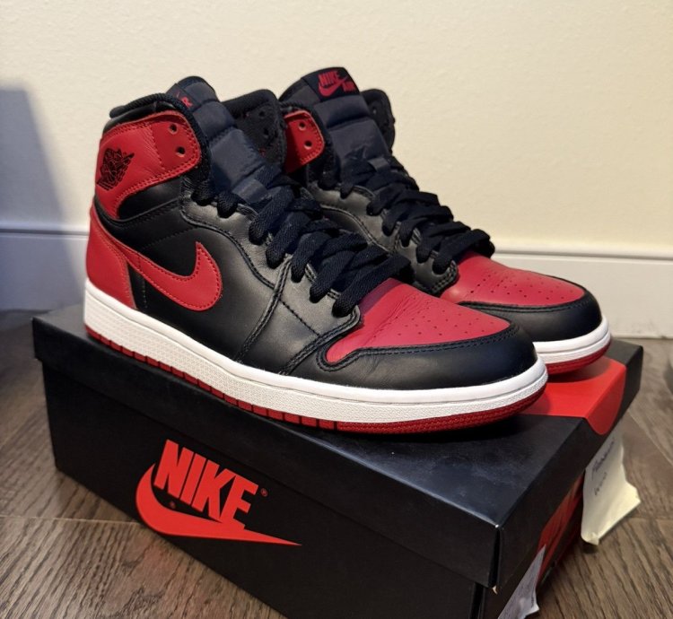 2013 Nike Air Jordan 1 Retro High Og Bred