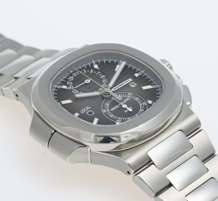 Patek Philippe Nautilus Ref 5990 1a-001 Steel Chrono Travel Time Full Set Year 2020