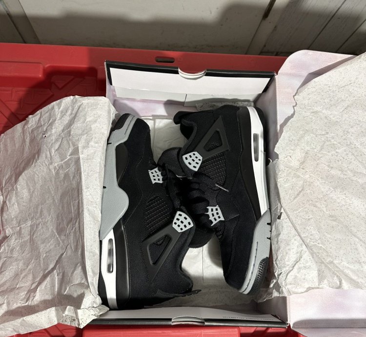 Jordan 4 Black Canvas