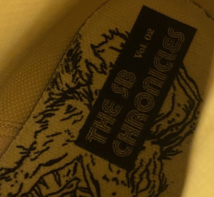 2013 Nike Sb Blazer Yellow Neck Face Size 9 5