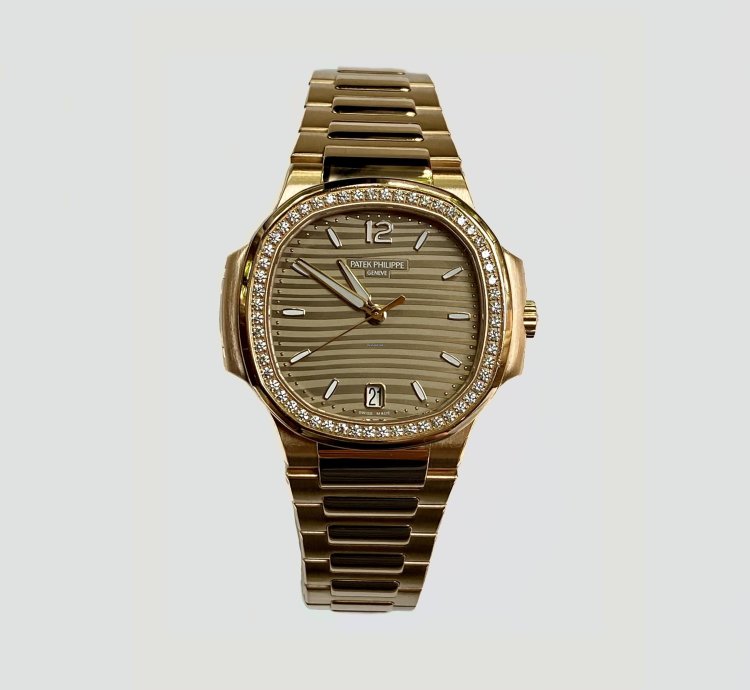 Patek Philippe Nautilus Ref 7118 1200r-001