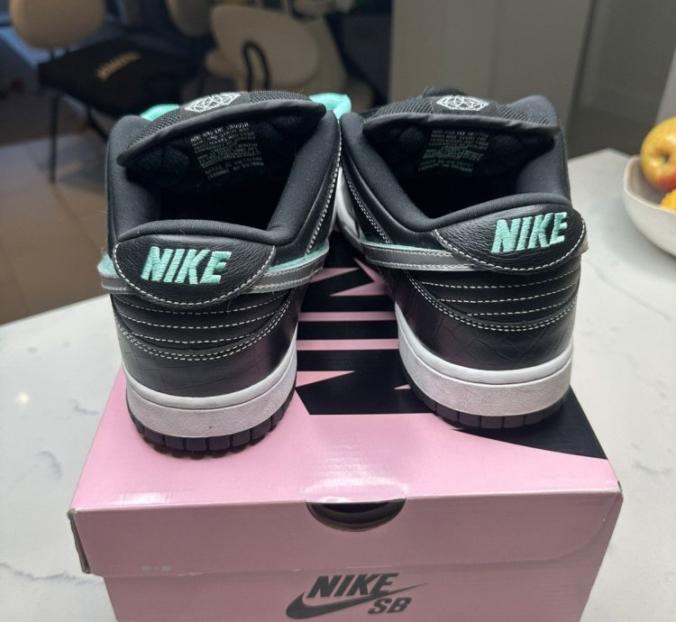 Diamond Nike Sb Dunk Low