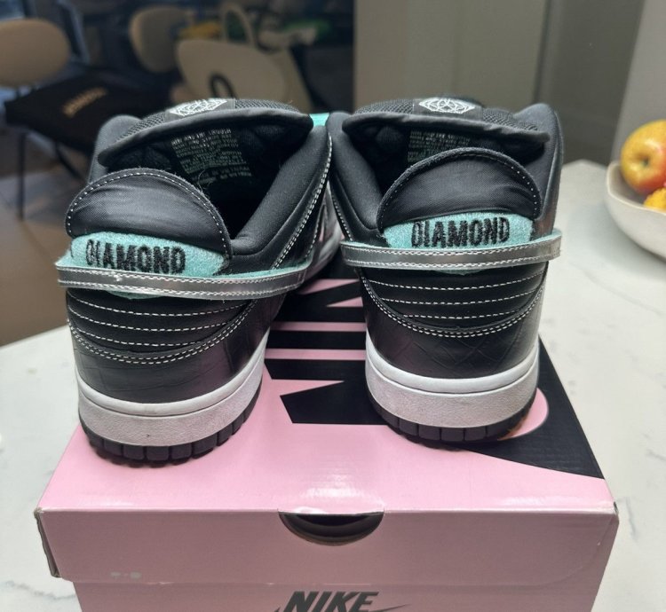 Diamond Nike Sb Dunk Low