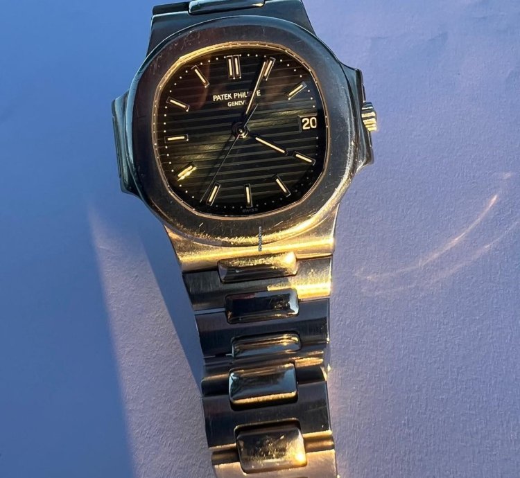 Patek Philippe Nautilus Revisionato Dal Produttore Garanzia Due Anni
