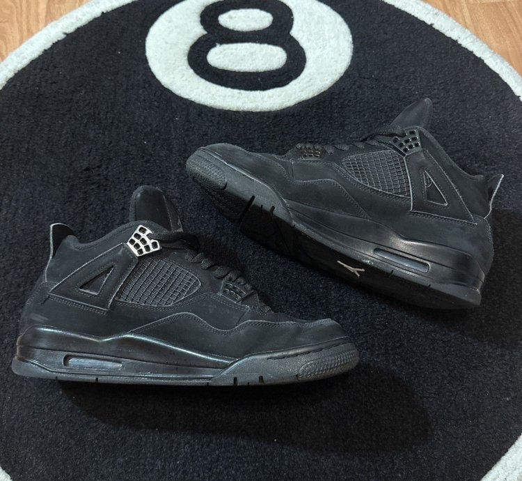 Jordan 4 Black Cat 2020