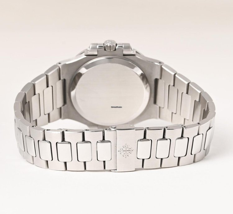 Patek Philippe Nautilus Roman 3800st Fullset