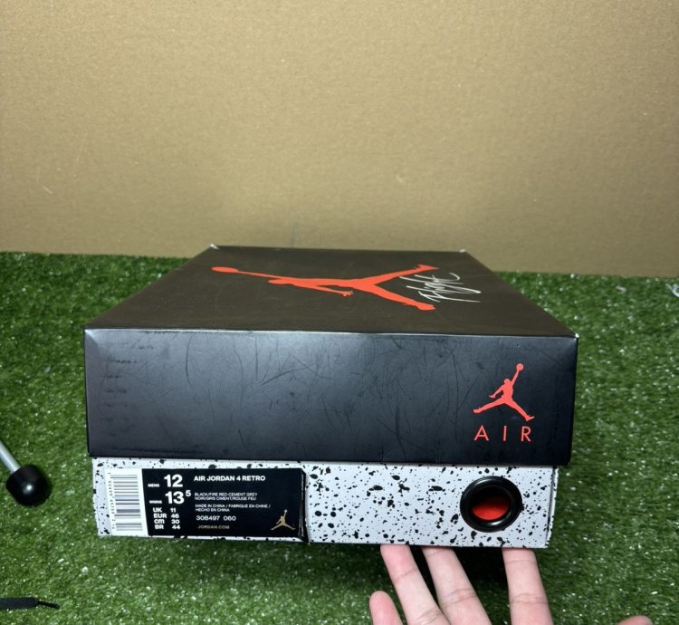 Jordan 4 Bred 2019