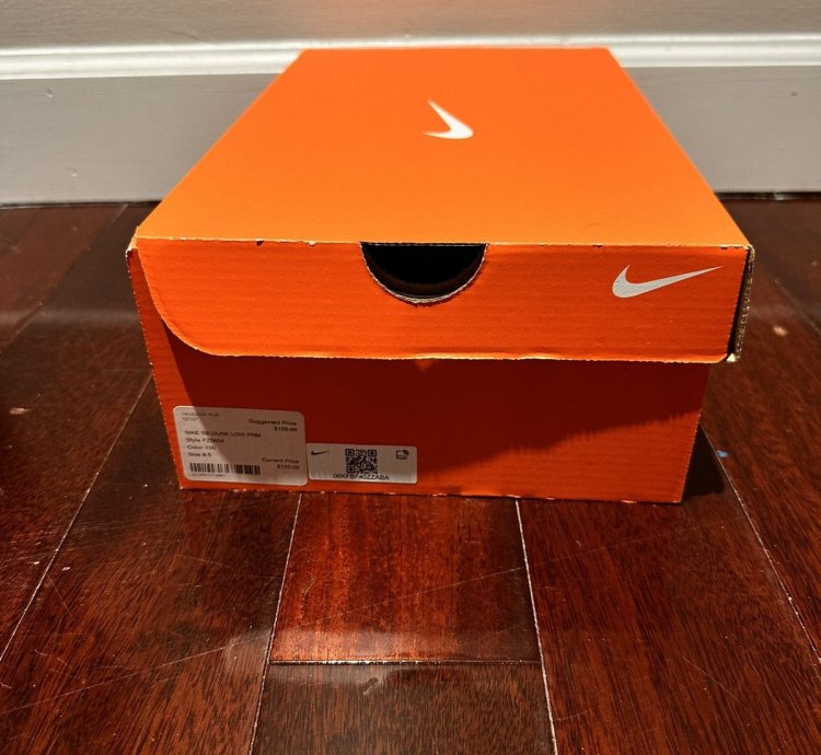 Ds Nike Sb Dunk Low City Of Love M9 5