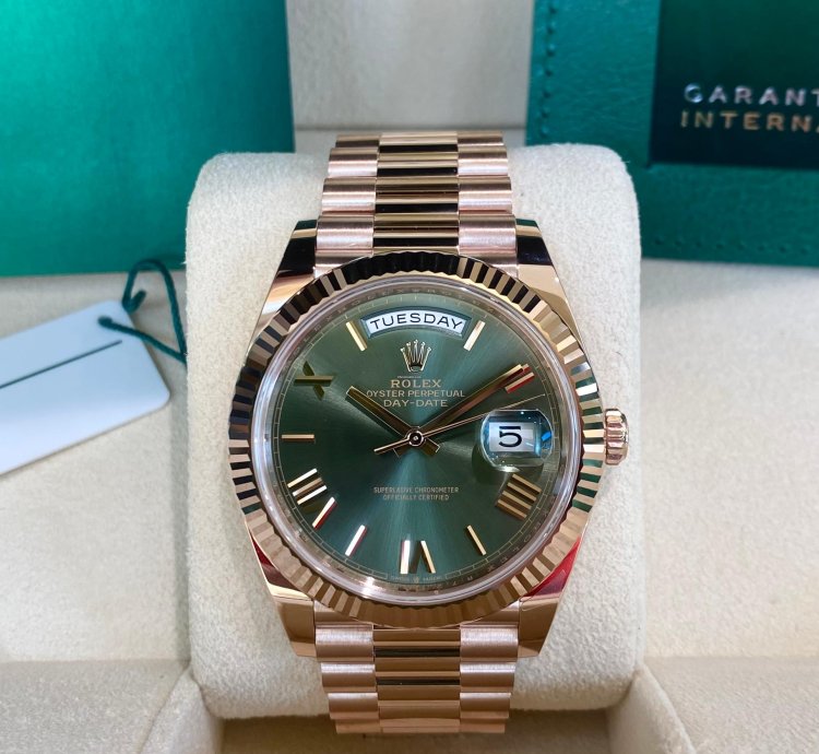 Rolex Day-date 40 Rose Gold Olive Roman Dial 2023
