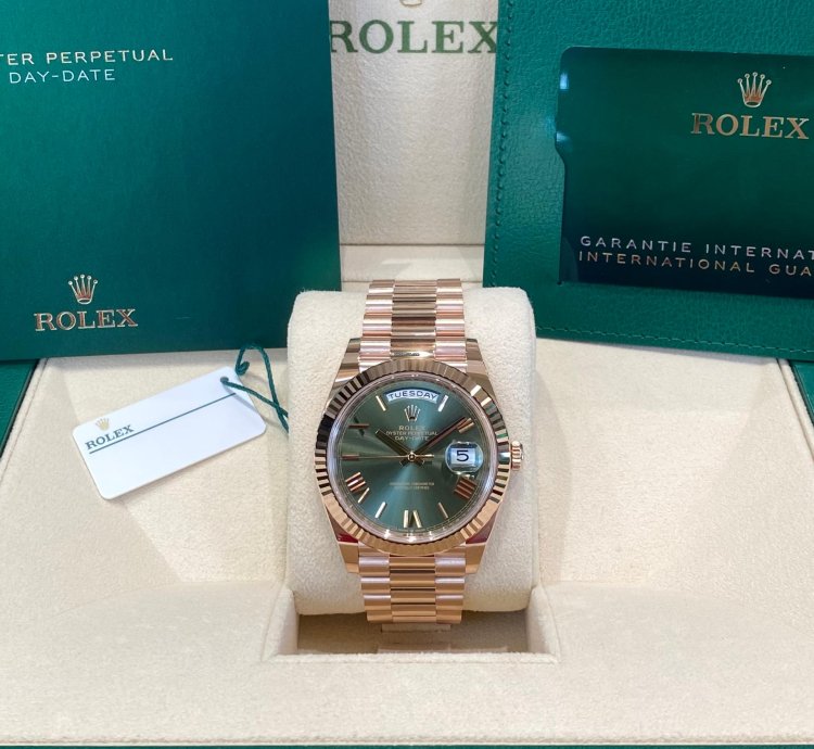 Rolex Day-date 40 Rose Gold Olive Roman Dial 2023