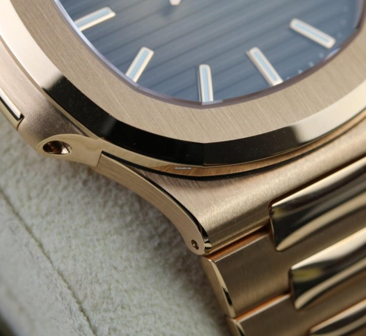 Patek Philippe Nautilus Ros - Like New - Fullset - 2018
