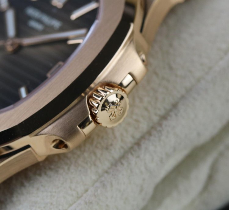 Patek Philippe Nautilus Ros - Like New - Fullset - 2018